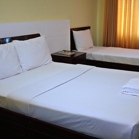 Hotel La Interline Davao City Zewnętrze zdjęcie